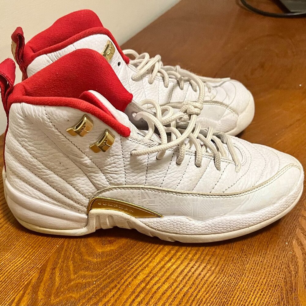 Air Jordan 12 Retro FIBA  Boys 5.5